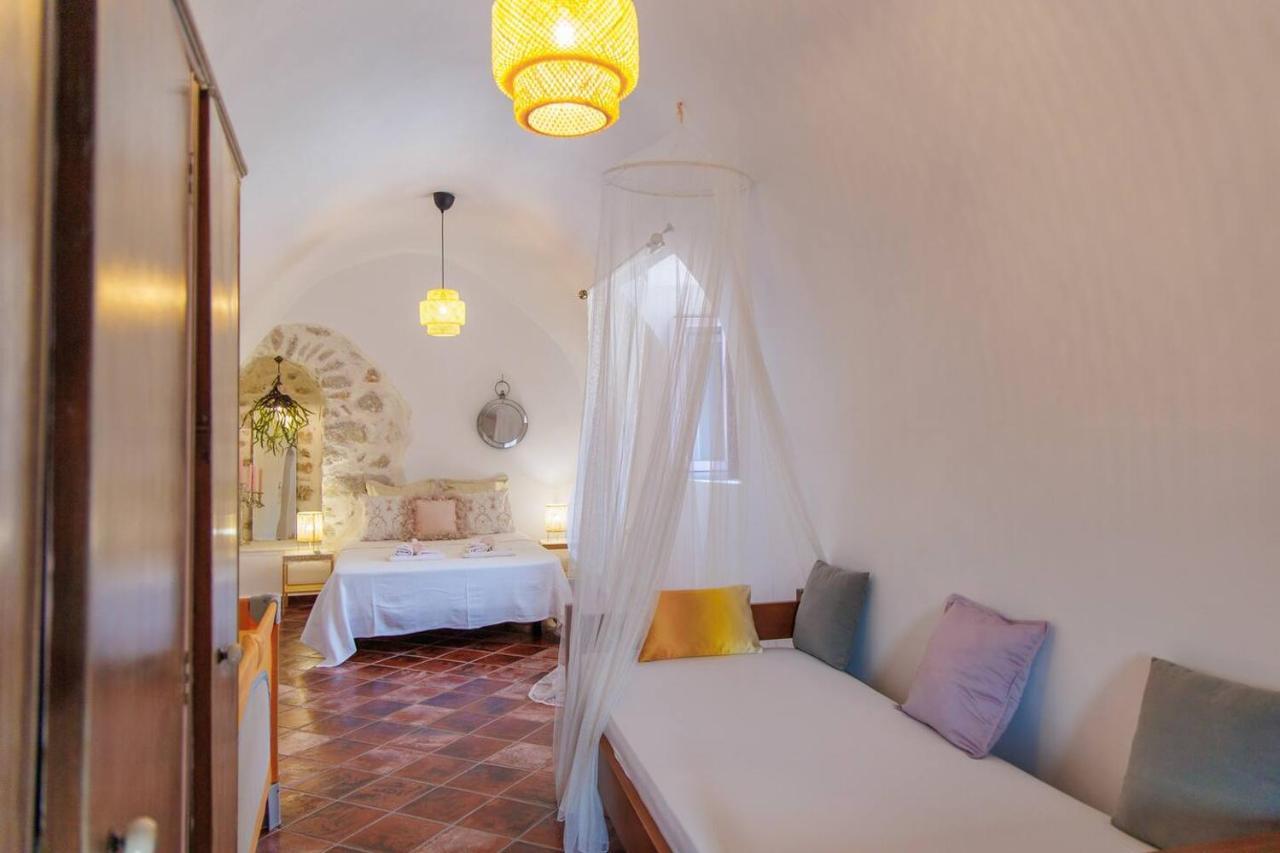 Iliana'S House - Spacious Cave House In The Center Of Areopolis エクステリア 写真