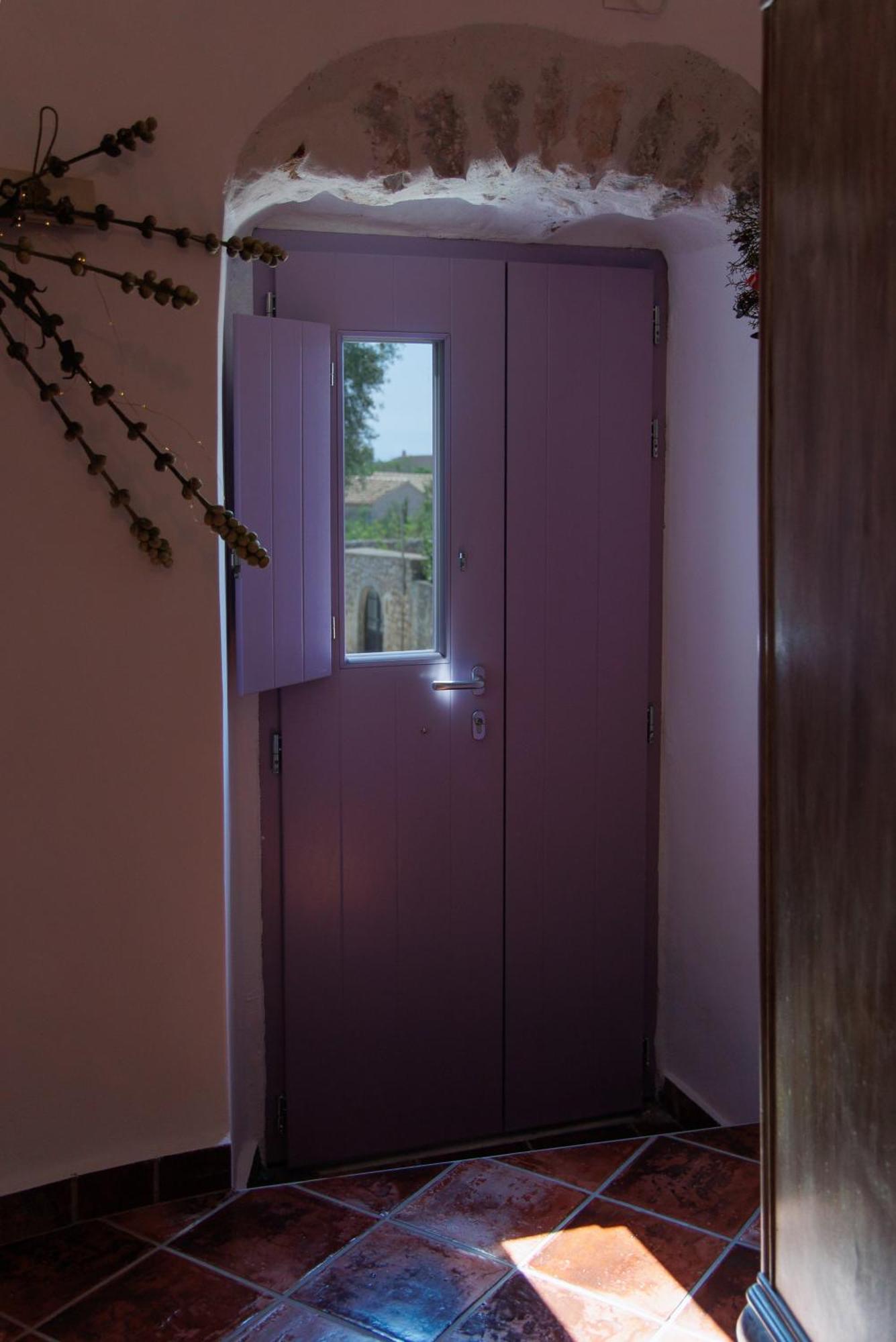 Iliana'S House - Spacious Cave House In The Center Of Areopolis エクステリア 写真